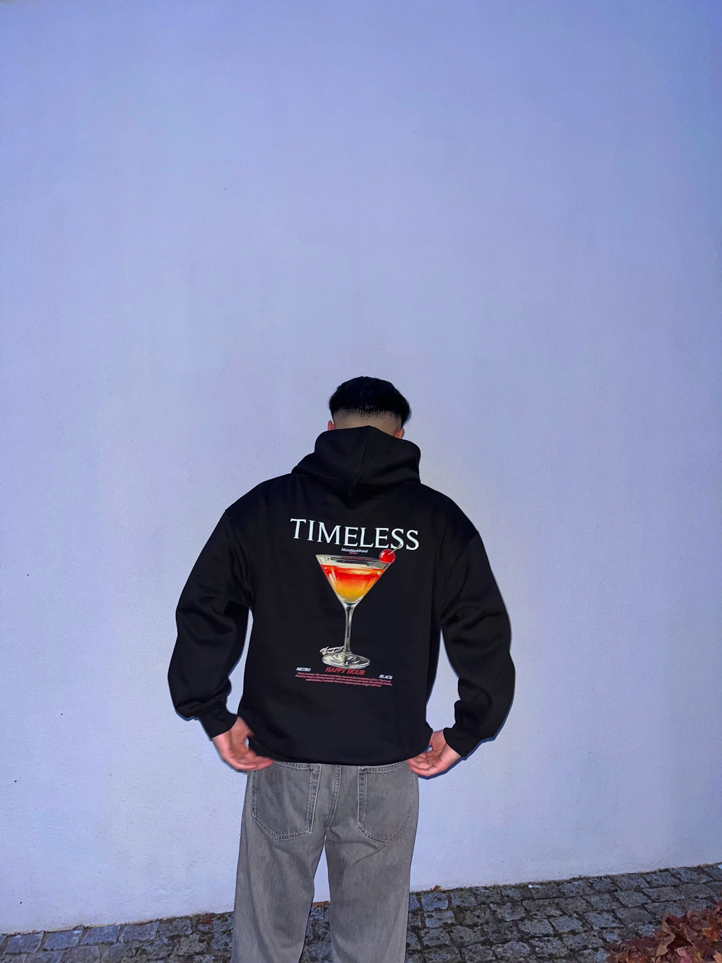 TIMELESS HOODIE